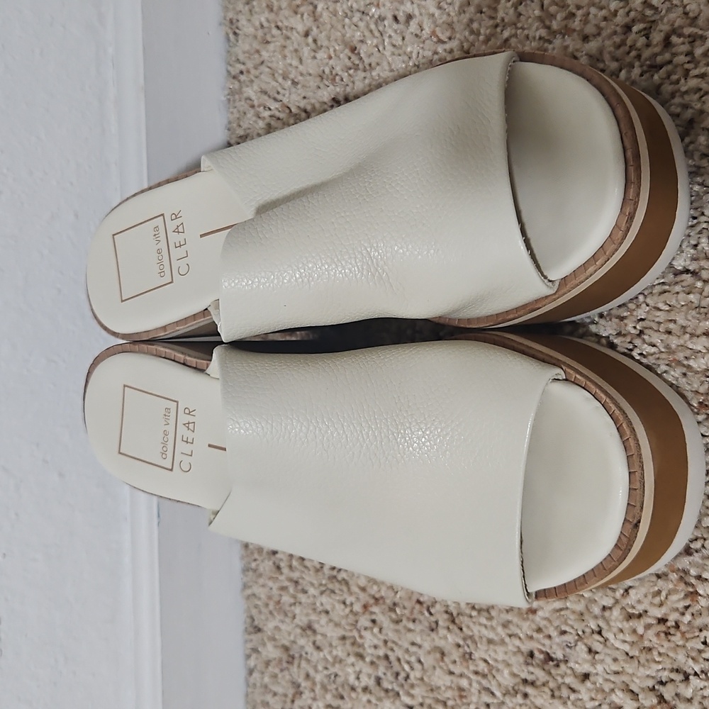 Dolce Vita Emery Platform Slide Sandal - Picture 2 of 6